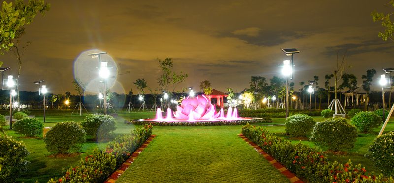 Đài phun nước công viên Chu tước