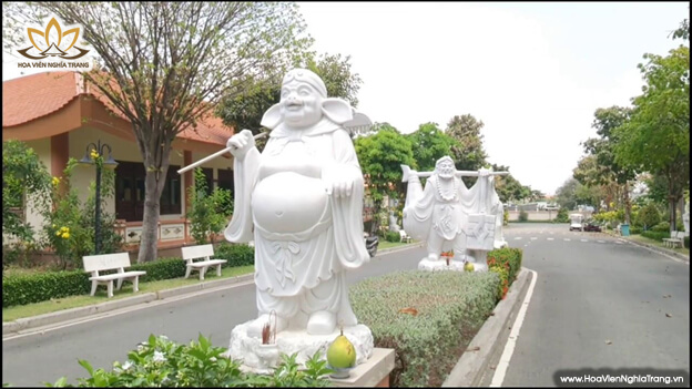 Tượng trư bát giới
